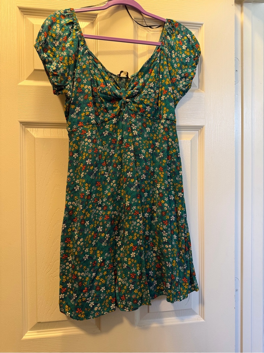 Green Floral Mini Dress - Casual Knot Front